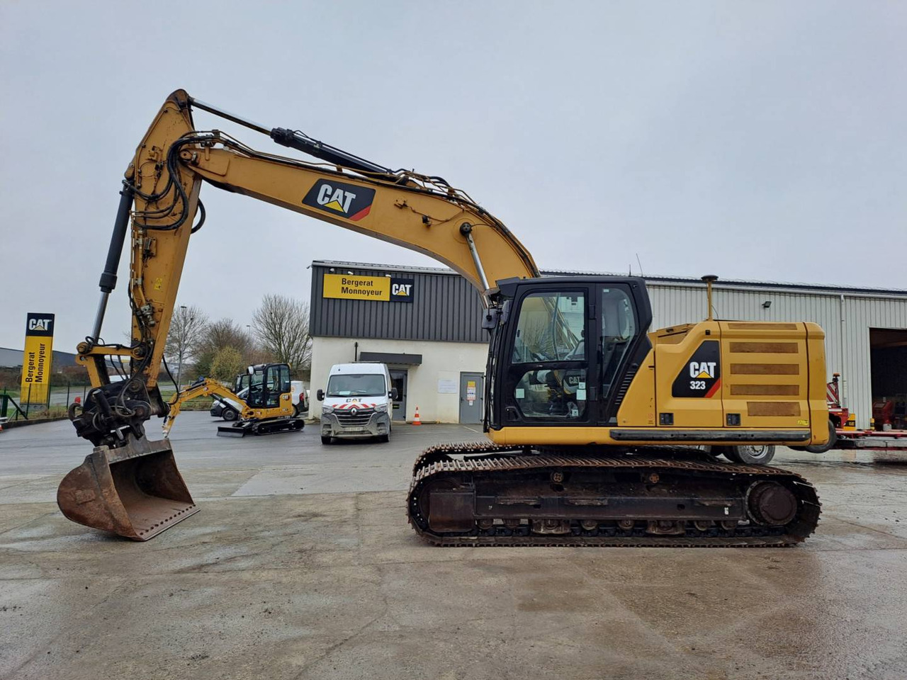 CAT 323 - Kāpurķēžu ekskavators: foto 5 CAT 323 - Kāpurķēžu ekskavators: foto 5
