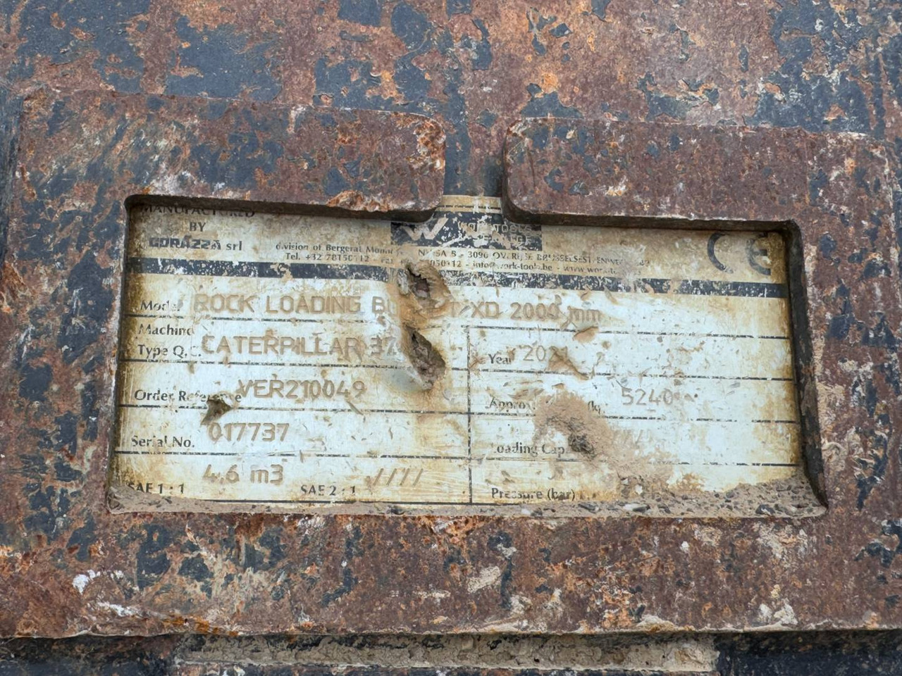 Kāpurķēžu ekskavators CAT 374-07: foto 13