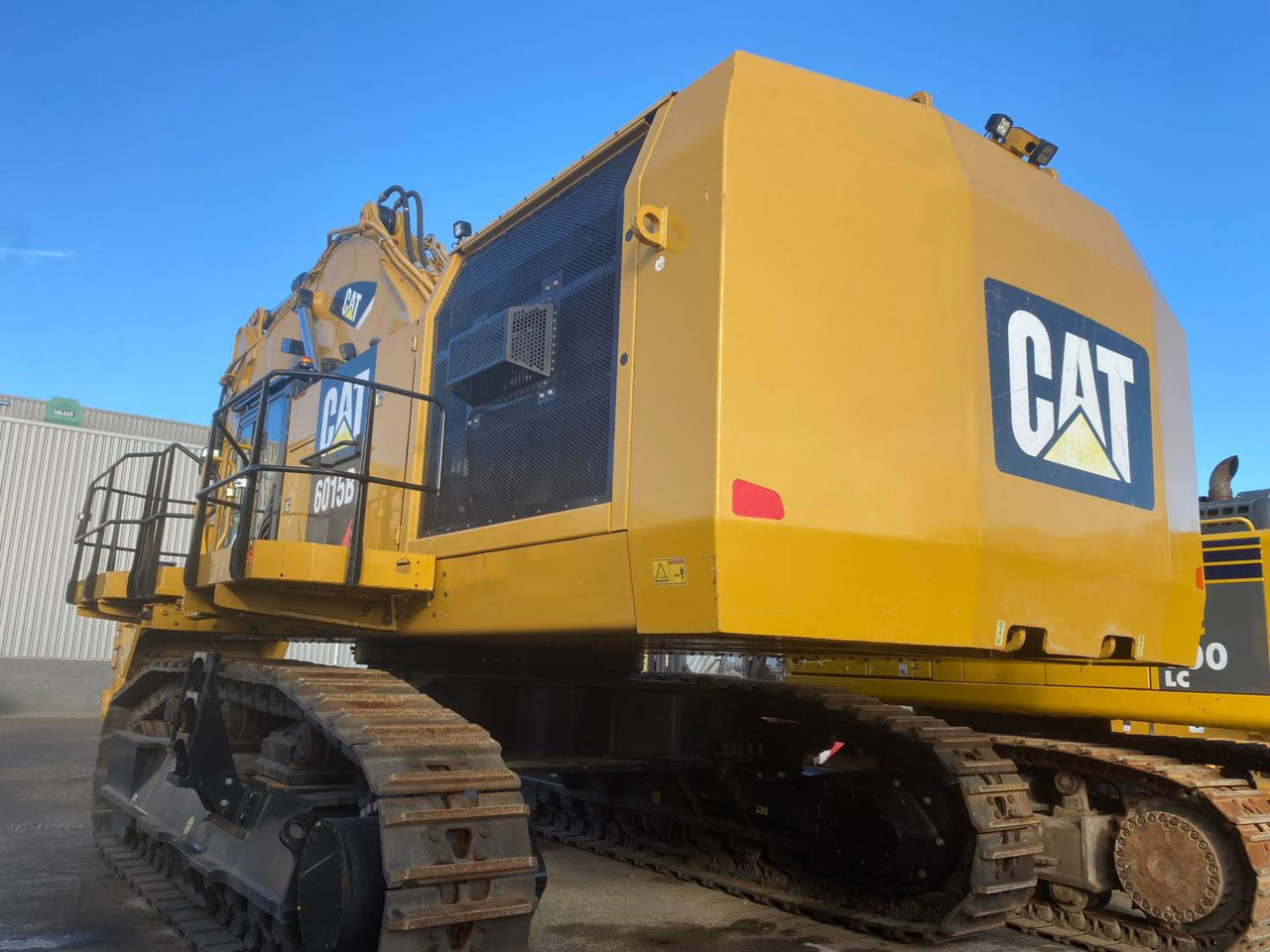 CAT 6015B - Kāpurķēžu ekskavators: foto 3 CAT 6015B - Kāpurķēžu ekskavators: foto 3