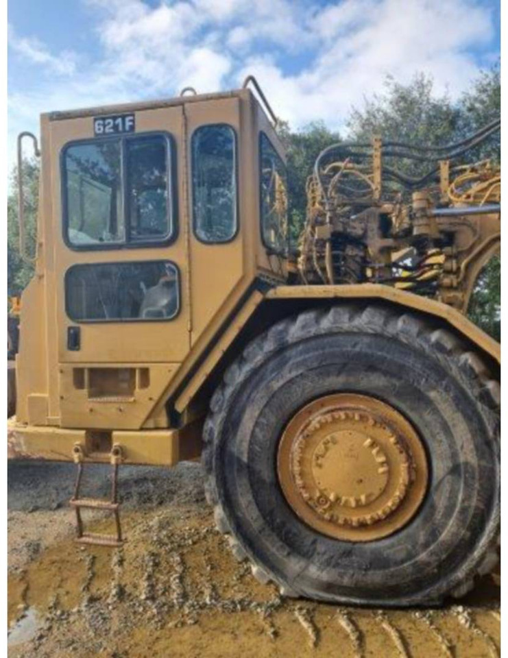 CAT 621F - Skrēperis: foto 4 CAT 621F - Skrēperis: foto 4