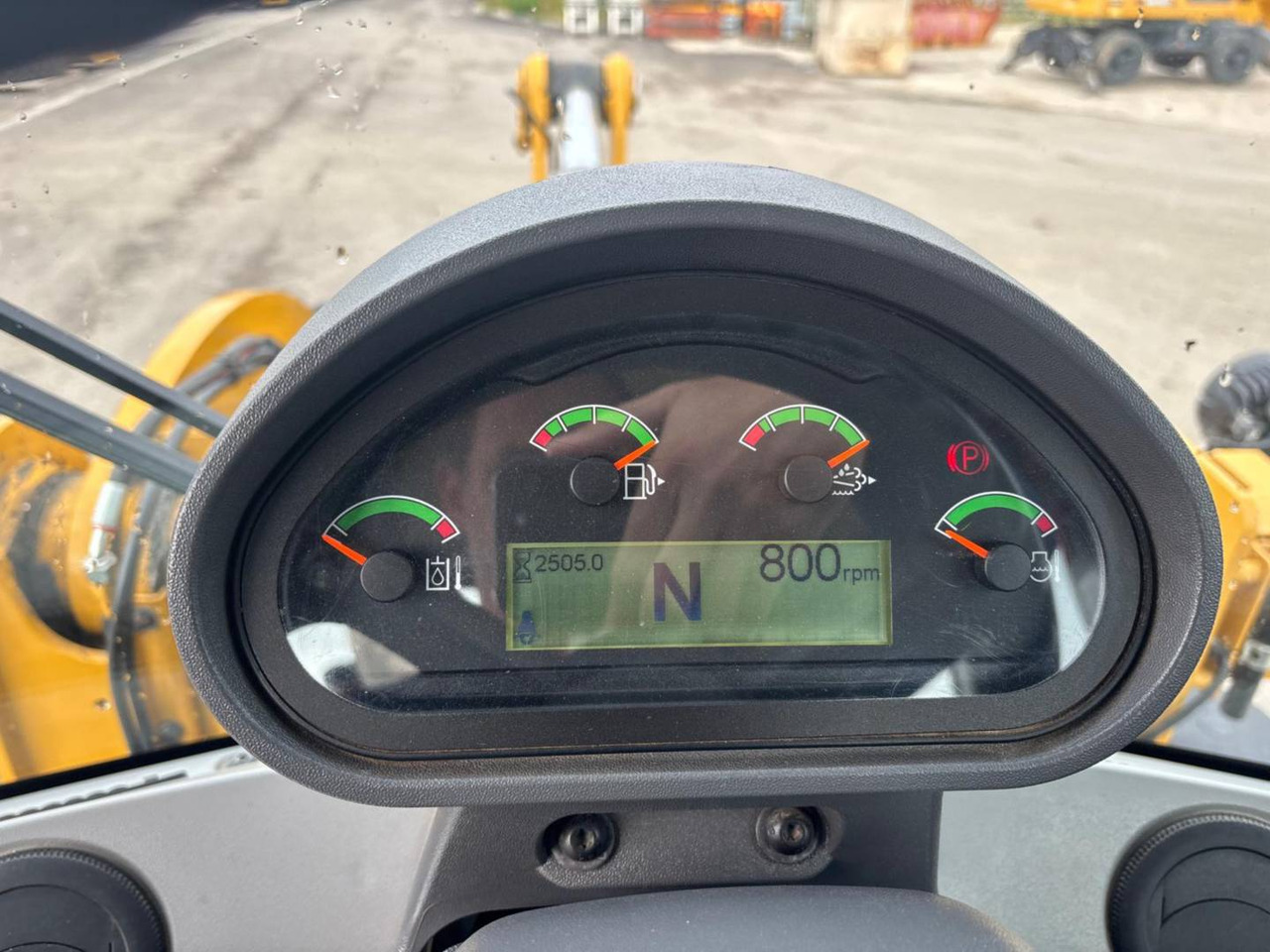 CAT 938M - Riteņu iekrāvējs: foto 5 CAT 938M - Riteņu iekrāvējs: foto 5