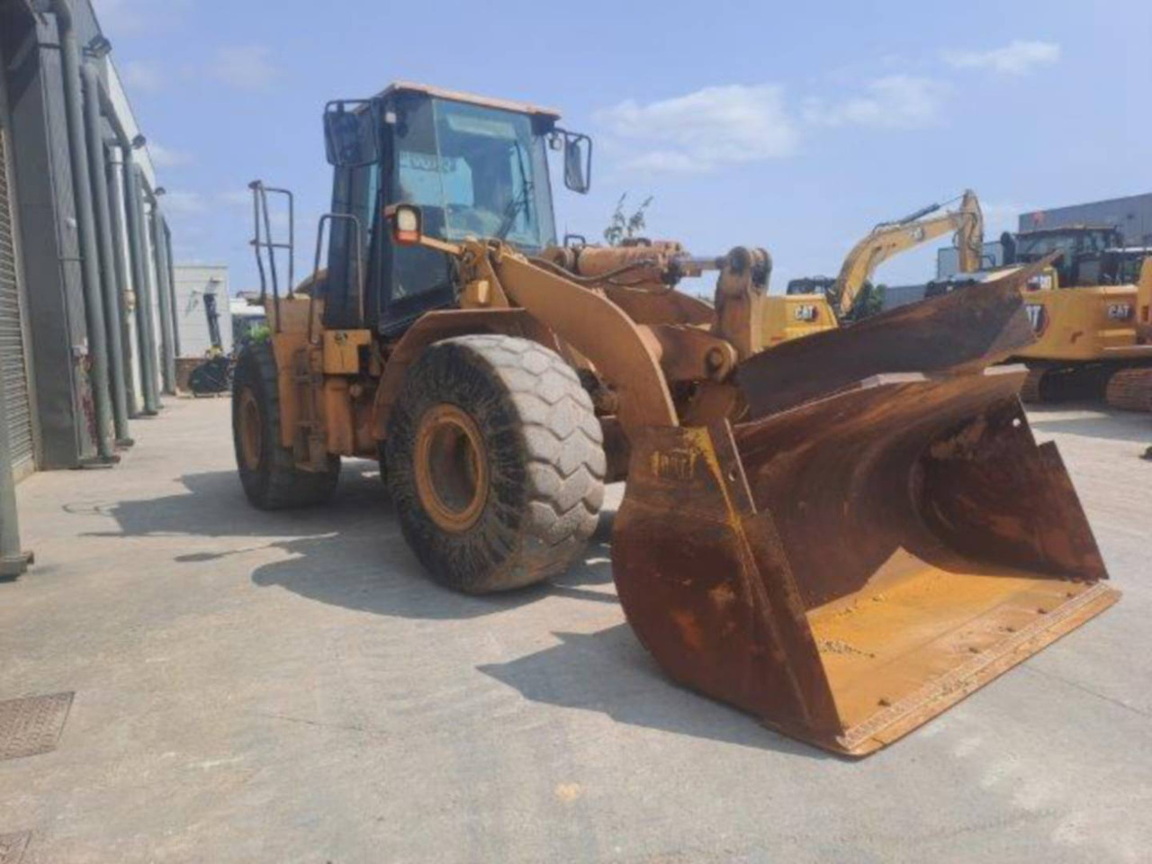 CAT 950G - Riteņu iekrāvējs: foto 2 CAT 950G - Riteņu iekrāvējs: foto 2