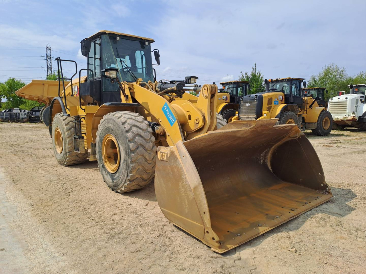 CAT 950GC - Riteņu iekrāvējs: foto 2 CAT 950GC - Riteņu iekrāvējs: foto 2