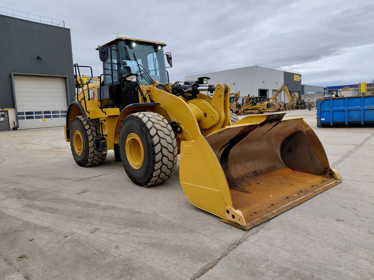 CAT 950GC - Riteņu iekrāvējs: foto 4 CAT 950GC - Riteņu iekrāvējs: foto 4