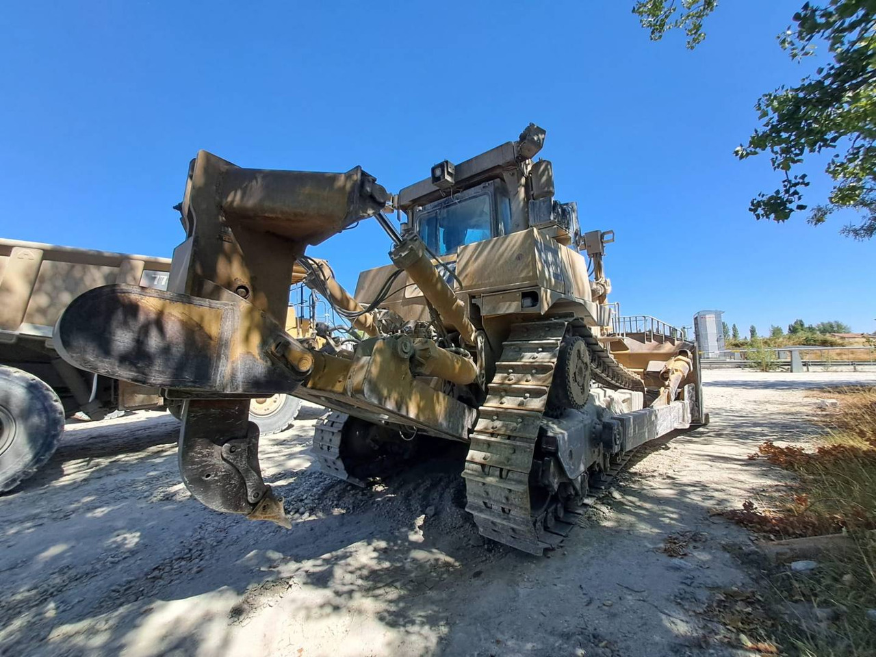 CAT D10T - Buldozers: foto 3 CAT D10T - Buldozers: foto 3