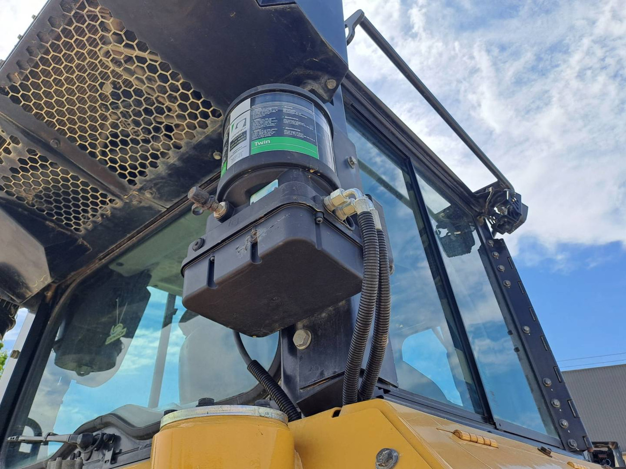 Buldozers CAT D5: foto 9