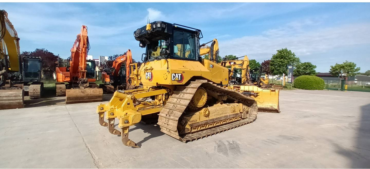 CAT D5 - Buldozers: foto 3 CAT D5 - Buldozers: foto 3