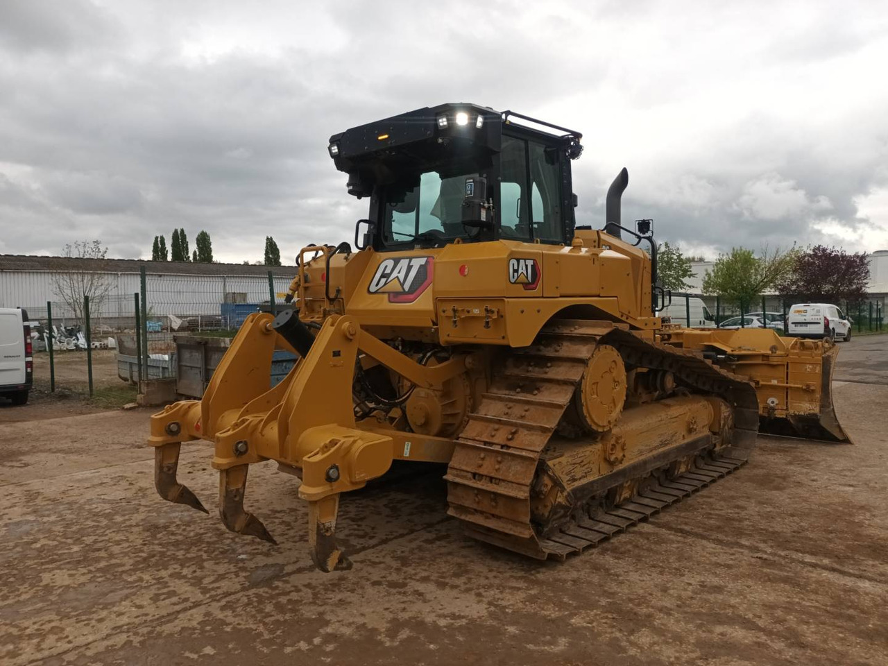 CAT D6 VPAT - Buldozers: foto 3 CAT D6 VPAT - Buldozers: foto 3