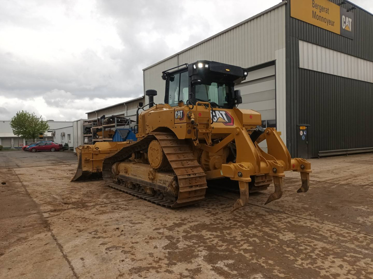 CAT D6 VPAT - Buldozers: foto 4 CAT D6 VPAT - Buldozers: foto 4