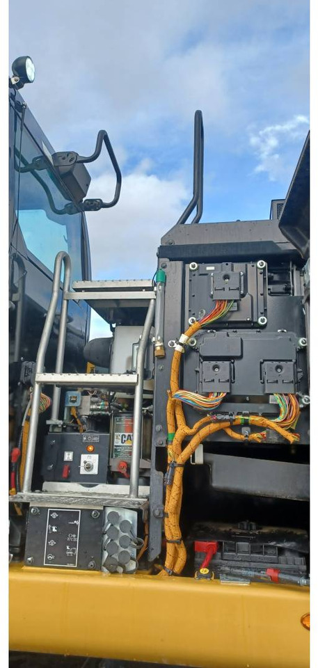 CAT M315F IVC līzingu CAT M315F IVC: foto 14