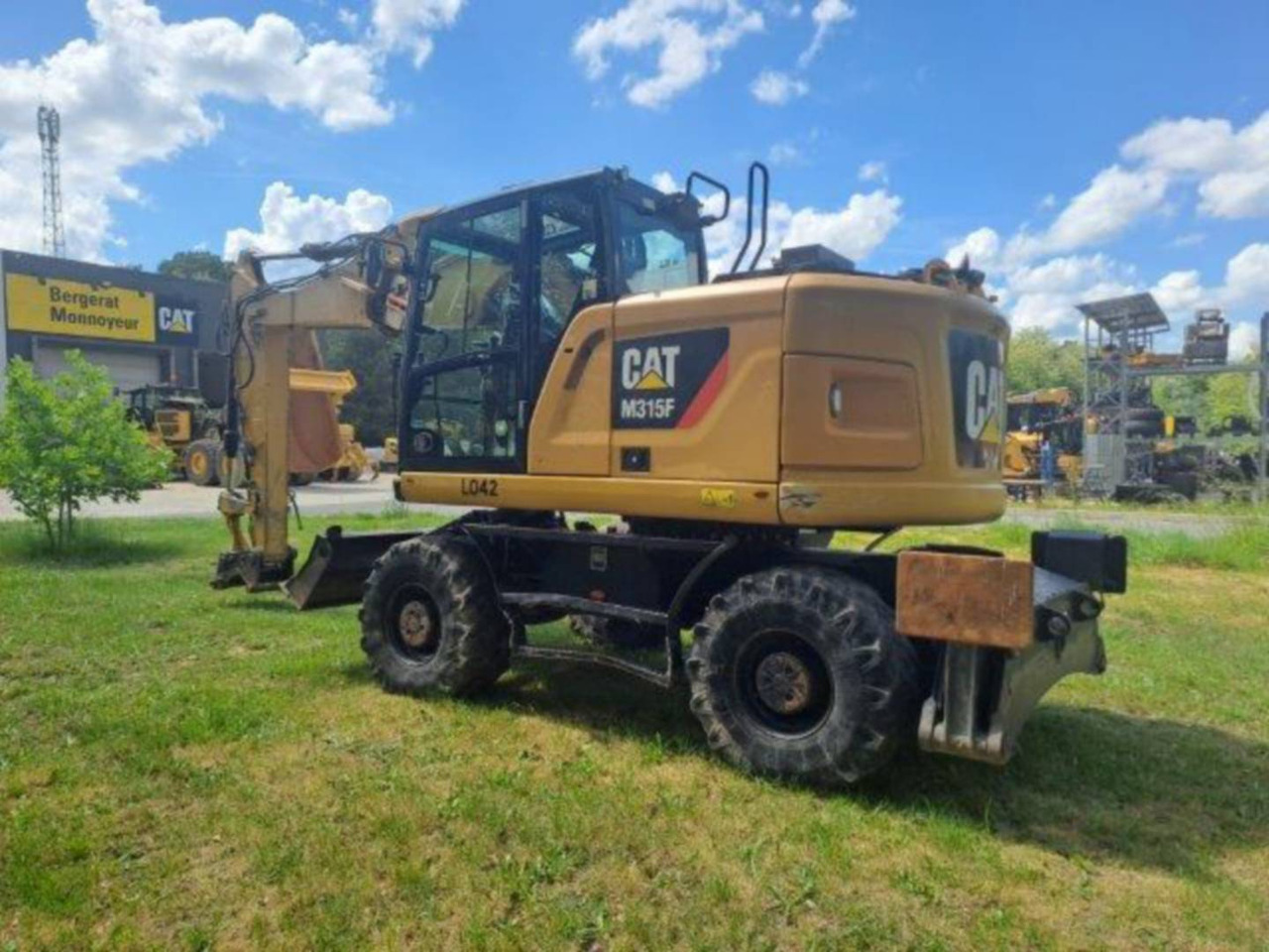 CAT M315F IVC - Riteņu ekskavators: foto 3 CAT M315F IVC - Riteņu ekskavators: foto 3