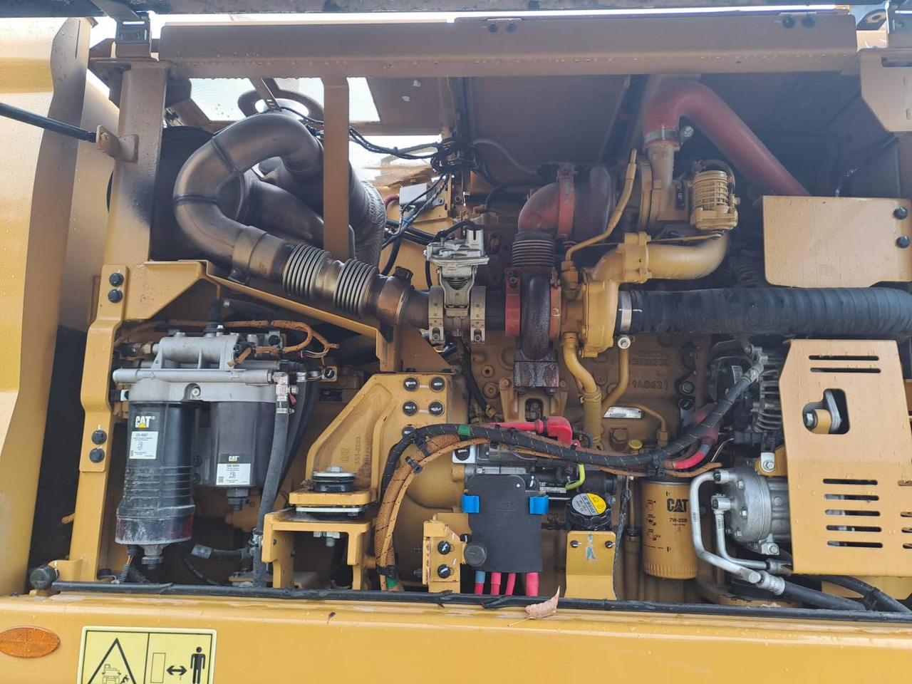 Riteņu ekskavators CAT MH3024: foto 7