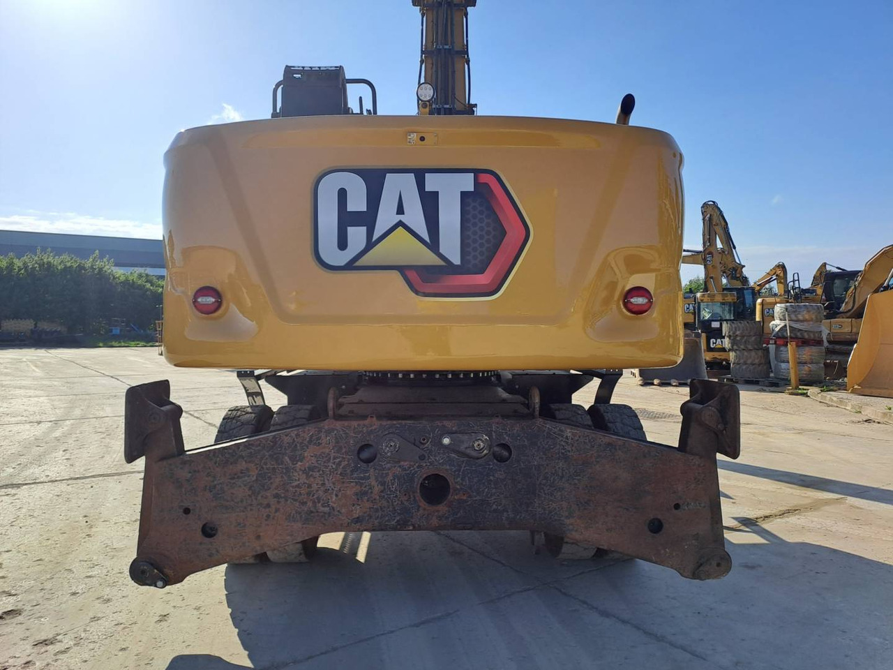 Riteņu ekskavators CAT MH3026: foto 6