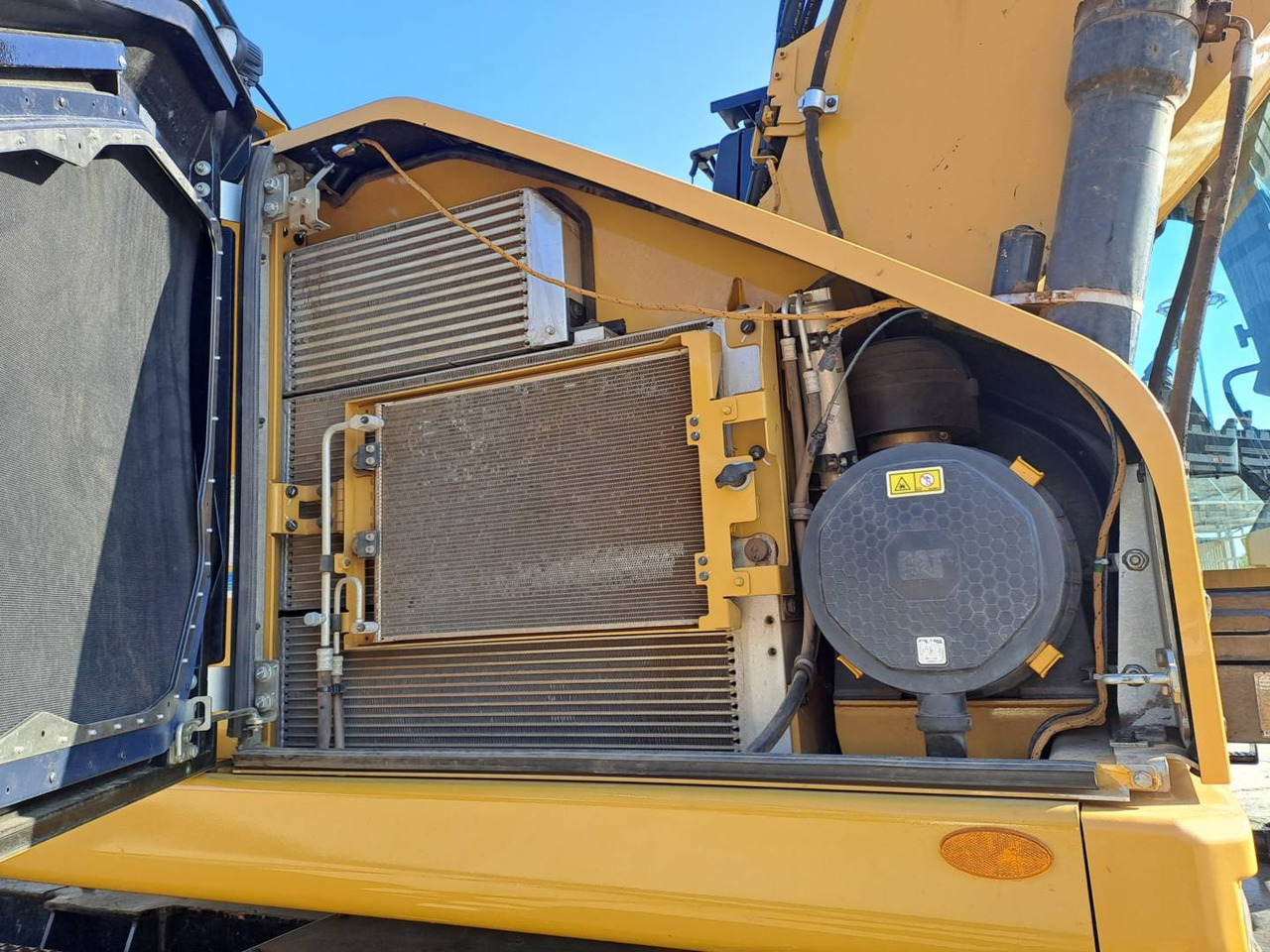 Riteņu ekskavators CAT MH3026: foto 17