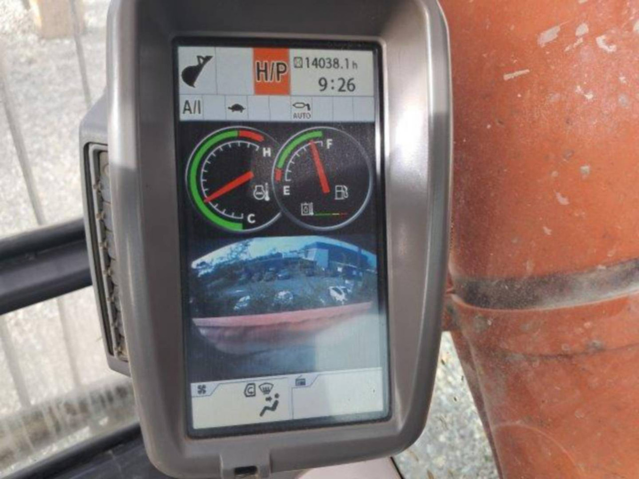 HITACHI ZX 670 45 - Kāpurķēžu ekskavators: foto 4 HITACHI ZX 670 45 - Kāpurķēžu ekskavators: foto 4