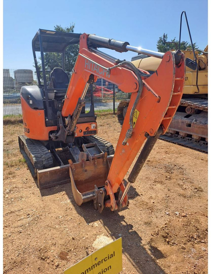 HITACHI ZX26U - Kāpurķēžu ekskavators: foto 4 HITACHI ZX26U - Kāpurķēžu ekskavators: foto 4