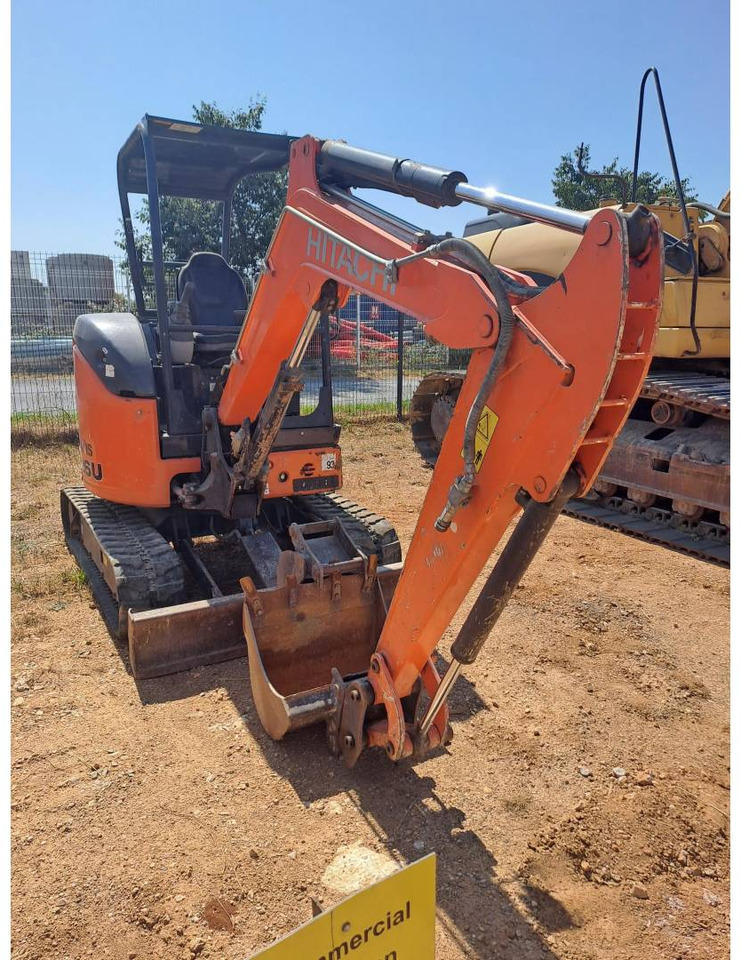 HITACHI ZX26U - Kāpurķēžu ekskavators: foto 5 HITACHI ZX26U - Kāpurķēžu ekskavators: foto 5
