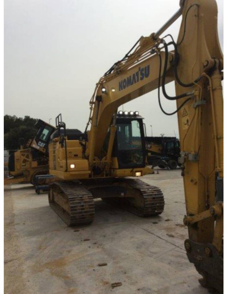 KOMATSU PC170.11 - Kāpurķēžu ekskavators: foto 4 KOMATSU PC170.11 - Kāpurķēžu ekskavators: foto 4
