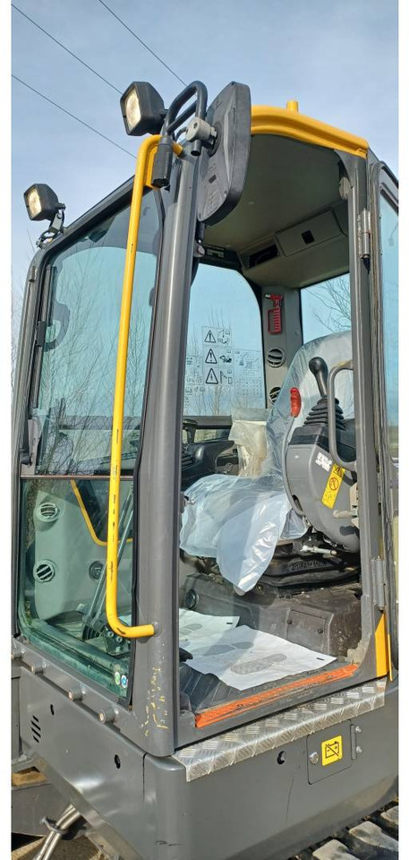 Kāpurķēžu ekskavators VOLVO CONSTRUCTION EQUIPMENT ECR58D: foto 18