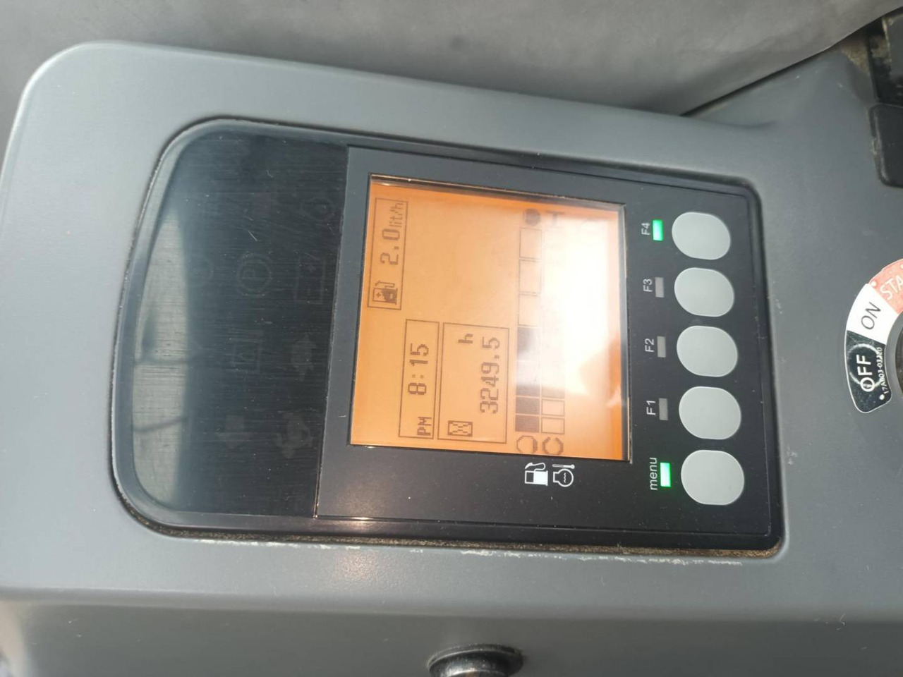 YANMAR SV100 - Kāpurķēžu ekskavators: foto 5 YANMAR SV100 - Kāpurķēžu ekskavators: foto 5