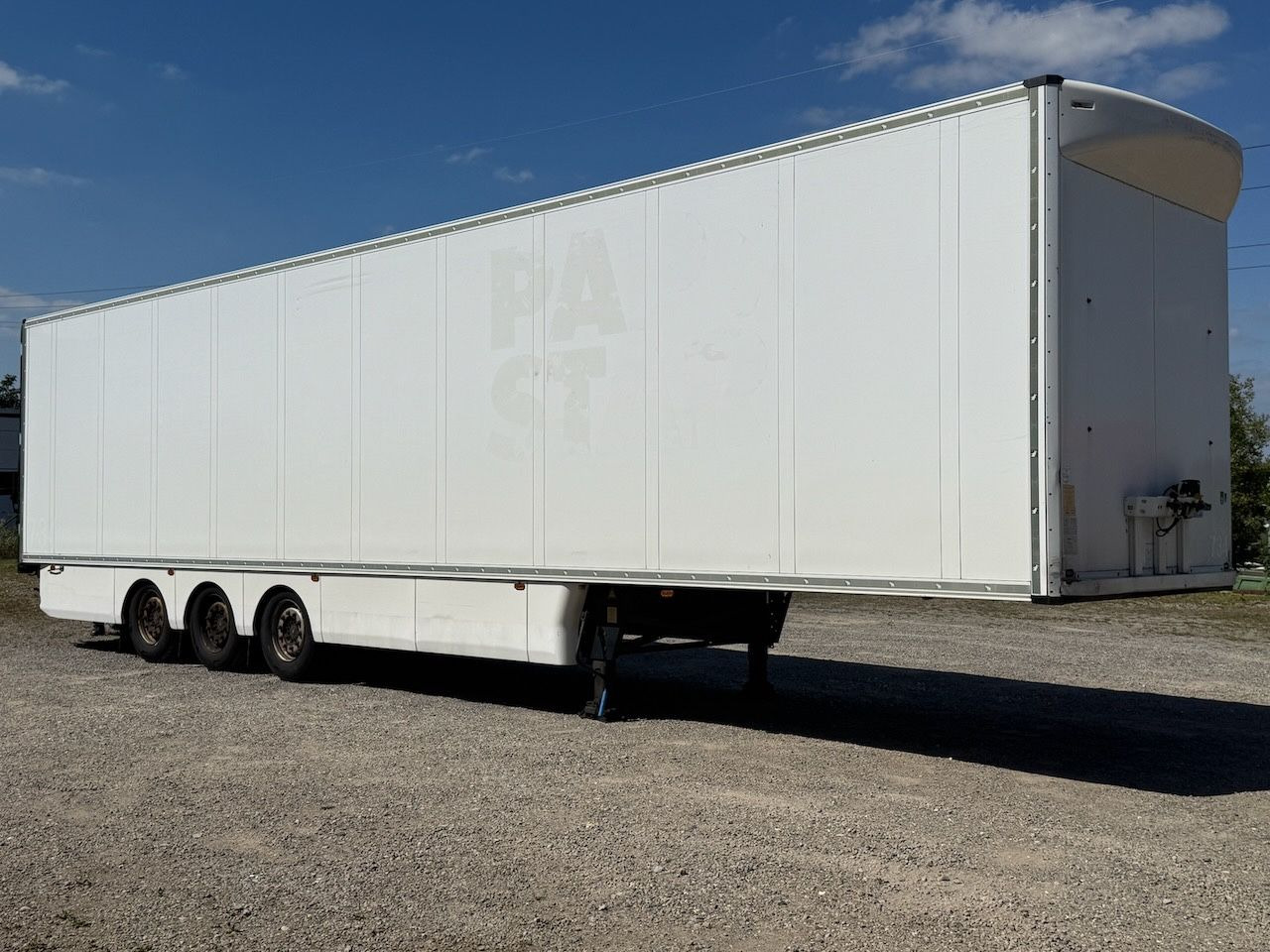 Puspiekabe refrižerators Schmitz Cargobull SKO 24 Doppelstock-Koffer isoliert ohne Kühlung: foto 10