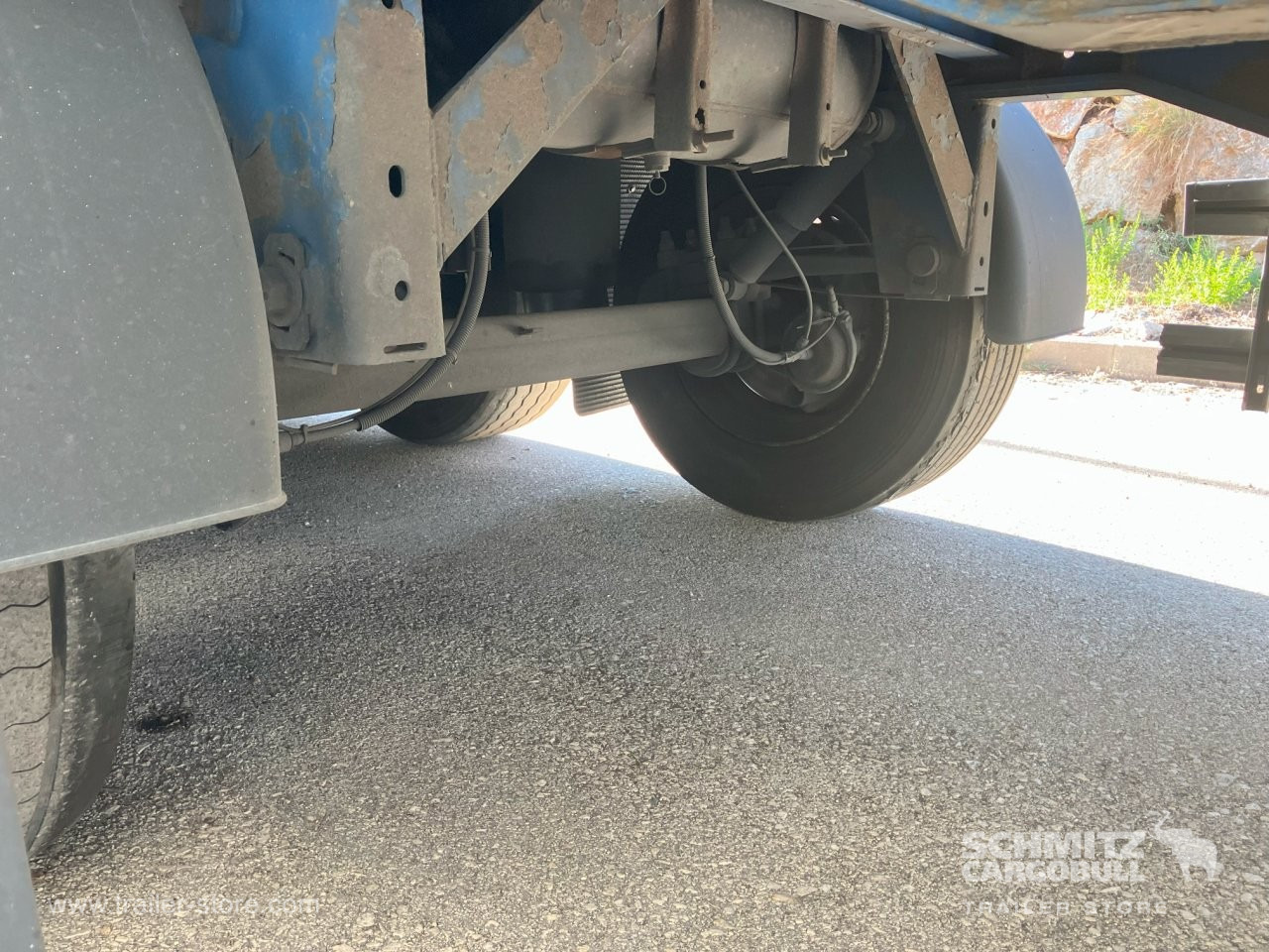 LECI TRAILER Semiremolque Lona Standard - Tenta puspiekabe: foto 3 LECI TRAILER Semiremolque Lona Standard - Tenta puspiekabe: foto 3