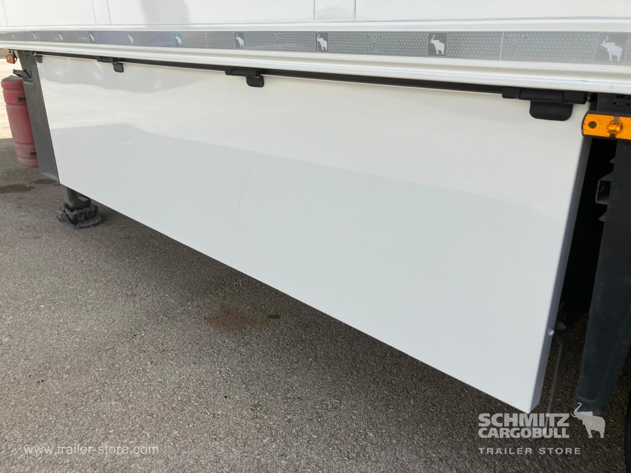 SCHMITZ Semiremolque Frigo Standard Double deck - Puspiekabe izotermiskais: foto 3 SCHMITZ Semiremolque Frigo Standard Double deck - Puspiekabe izotermiskais: foto 3