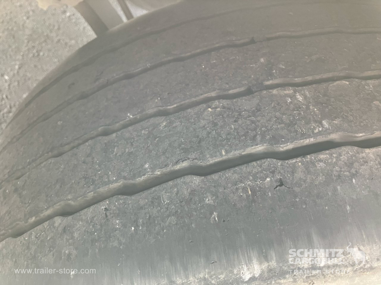 SCHMITZ Semiremolque Frigo Standard Double deck - Puspiekabe izotermiskais: foto 5 SCHMITZ Semiremolque Frigo Standard Double deck - Puspiekabe izotermiskais: foto 5