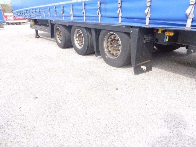 Schmitz Cargobull Curtainsider Mega - Tenta puspiekabe: foto 2 Schmitz Cargobull Curtainsider Mega - Tenta puspiekabe: foto 2