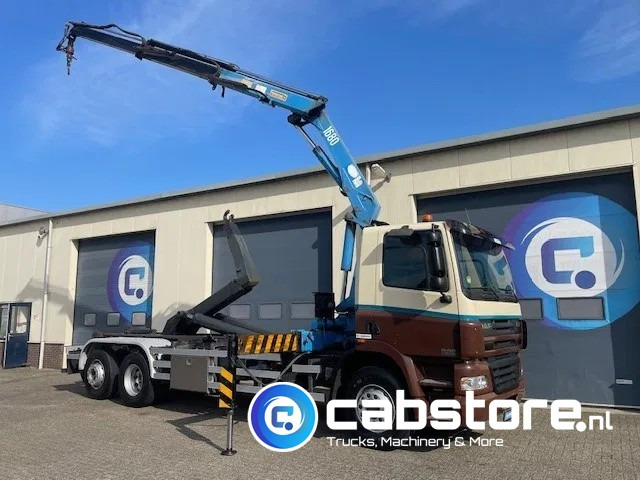 DAF CF 85.340 6X2 Euro 3 - Haakarm containersystem - Hooklift - Abrollkipper - Year 2004 - HMF 1680-K2 Crane - Grua - Ladekran - Autolaadkraan - Pacēlājs ar āķi, Kravas auto ar manipulatoru: foto 1 DAF CF 85.340 6X2 Euro 3 - Haakarm containersystem - Hooklift - Abrollkipper - Year 2004 - HMF 1680-K2 Crane - Grua - Ladekran - Autolaadkraan - Pacēlājs ar āķi, Kravas auto ar manipulatoru: foto 1