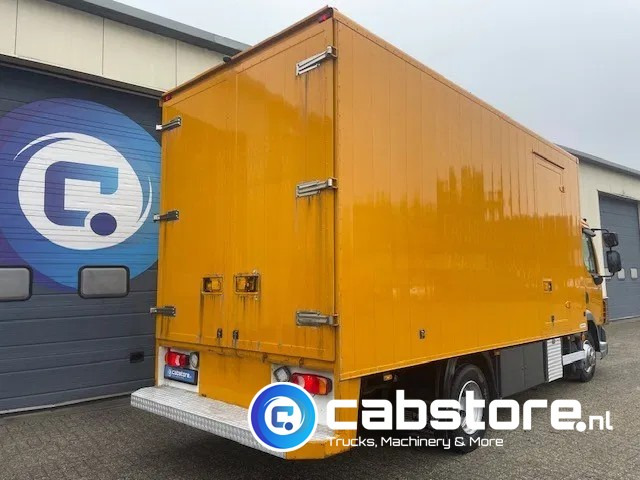 DAF LF 45.160 4x2 Euro 5 EEV - Year 2008 - Mobiele werkplaats - Bakwagen - Closed box - Km 268.123 - Kravas automašīna ar slēgto virsbūvi: foto 4 DAF LF 45.160 4x2 Euro 5 EEV - Year 2008 - Mobiele werkplaats - Bakwagen - Closed box - Km 268.123 - Kravas automašīna ar slēgto virsbūvi: foto 4