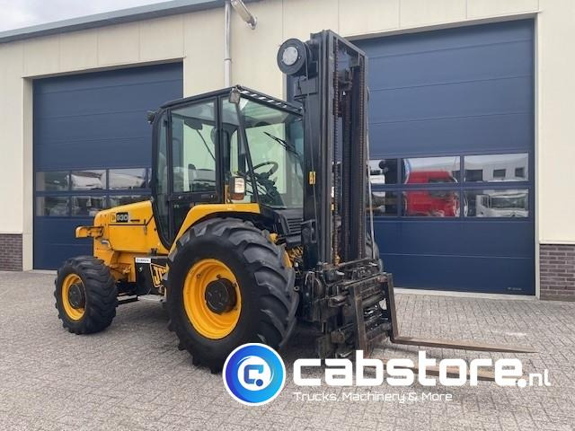 JCB 930 Off-Road forklift - Ruwterrein heftruck -Bouwjaar 2008 - 4x4 - 4WD - Side shift - Vorkverstelling - 550 cm hefhoogte - Bezceļu autokrāvējs: foto 3 JCB 930 Off-Road forklift - Ruwterrein heftruck -Bouwjaar 2008 - 4x4 - 4WD - Side shift - Vorkverstelling - 550 cm hefhoogte - Bezceļu autokrāvējs: foto 3