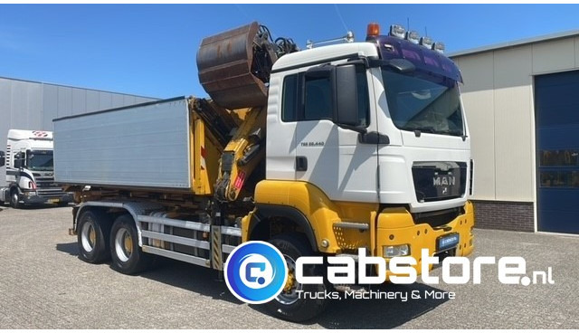 MAN TGS 26.440 6X6 BB EEV MAN TGS 26.440 Euro 5 EEV - 6X6 - Laadkraan - Kipper - Kabelsysteem - Bouwjaar 2010 - Km 657.509 - APK tot 22-11-2025 !! - Kravas automašīna pašizgāzējs, Kravas auto ar manipulatoru: foto 1 MAN TGS 26.440 6X6 BB EEV MAN TGS 26.440 Euro 5 EEV - 6X6 - Laadkraan - Kipper - Kabelsysteem - Bouwjaar 2010 - Km 657.509 - APK tot 22-11-2025 !! - Kravas automašīna pašizgāzējs, Kravas auto ar manipulatoru: foto 1