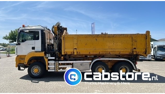 MAN TGS 26.440 6X6 BB EEV MAN TGS 26.440 Euro 5 EEV - 6X6 - Laadkraan - Kipper - Kabelsysteem - Bouwjaar 2010 - Km 657.509 - APK tot 22-11-2025 !! - Kravas automašīna pašizgāzējs, Kravas auto ar manipulatoru: foto 4 MAN TGS 26.440 6X6 BB EEV MAN TGS 26.440 Euro 5 EEV - 6X6 - Laadkraan - Kipper - Kabelsysteem - Bouwjaar 2010 - Km 657.509 - APK tot 22-11-2025 !! - Kravas automašīna pašizgāzējs, Kravas auto ar manipulatoru: foto 4
