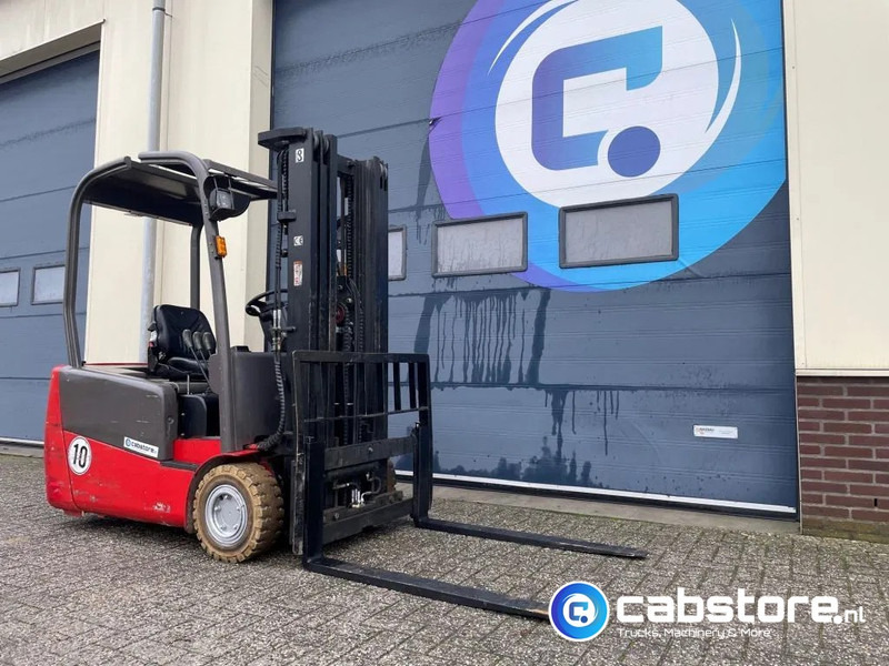 Manitou ME318-48V ELECTRIC Forklift Heftruck - Gabelstapler - 1800 Kg Load - Year 2014 - 3308 Hours ! - Elektroiekrāvējs: foto 5 Manitou ME318-48V ELECTRIC Forklift Heftruck - Gabelstapler - 1800 Kg Load - Year 2014 - 3308 Hours ! - Elektroiekrāvējs: foto 5