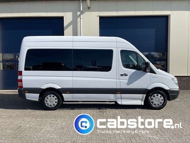 Mercedes-Benz SPRINTER 211 CDI - L2/H2- Automatische versnellingsbak - 9 Persoons - Bouwjaar 2009 - APK tot 17-01-2026 ! - Side bars - Privacy glas - Airco - Mikroautobuss, Pasažieru furgons: foto 5 Mercedes-Benz SPRINTER 211 CDI - L2/H2- Automatische versnellingsbak - 9 Persoons - Bouwjaar 2009 - APK tot 17-01-2026 ! - Side bars - Privacy glas - Airco - Mikroautobuss, Pasažieru furgons: foto 5