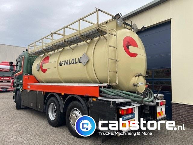 Scania R 420 LB 6X2*4 HNA - Tankwagen - ADR - Bouwjaar 2006 - 16.200 Liter - Weegsysteem - km 832.400 - Olietanks - Autocisterna: foto 3 Scania R 420 LB 6X2*4 HNA - Tankwagen - ADR - Bouwjaar 2006 - 16.200 Liter - Weegsysteem - km 832.400 - Olietanks - Autocisterna: foto 3