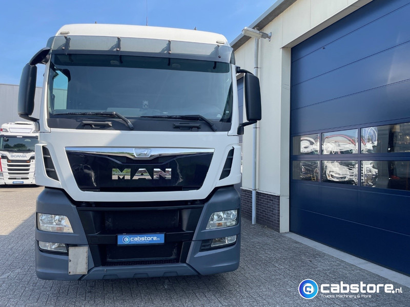 MAN TGX 18.440 4x2 BLS Euro 6 - XLX cabine - Bouwjaar 2014 - Smart Tacho - 2x Dieseltanks - Very good tyres - Vilcējs: foto 5 MAN TGX 18.440 4x2 BLS Euro 6 - XLX cabine - Bouwjaar 2014 - Smart Tacho - 2x Dieseltanks - Very good tyres - Vilcējs: foto 5