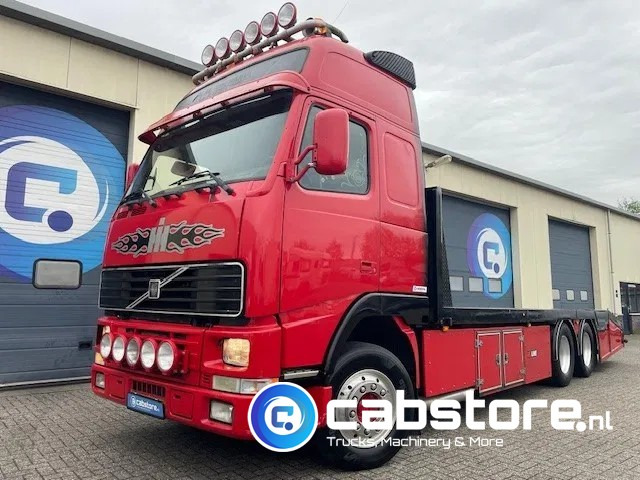 Volvo FH 12.460 6x2R Euro 3 - Oprijwagen - Machinetransporter - Year 2002 - APK tot 11-2025 - MANUAL - NL Truck - Autovedējs: foto 1 Volvo FH 12.460 6x2R Euro 3 - Oprijwagen - Machinetransporter - Year 2002 - APK tot 11-2025 - MANUAL - NL Truck - Autovedējs: foto 1