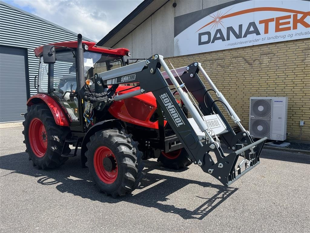 Zetor MAJOR 80 - Traktors: foto 1 Zetor MAJOR 80 - Traktors: foto 1