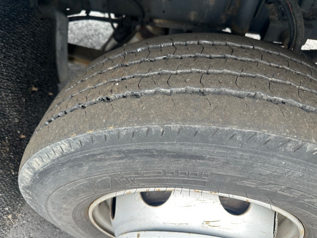 DAF 55.180 henkilönostin - Kravas auto ar manipulatoru: foto 5 DAF 55.180 henkilönostin - Kravas auto ar manipulatoru: foto 5