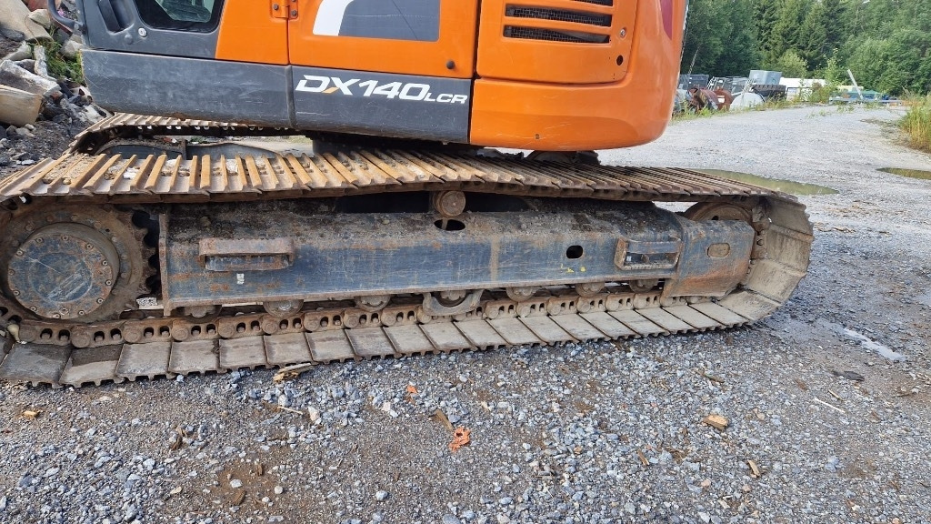 Doosan DX 140 LCR - Kāpurķēžu ekskavators: foto 4 Doosan DX 140 LCR - Kāpurķēžu ekskavators: foto 4