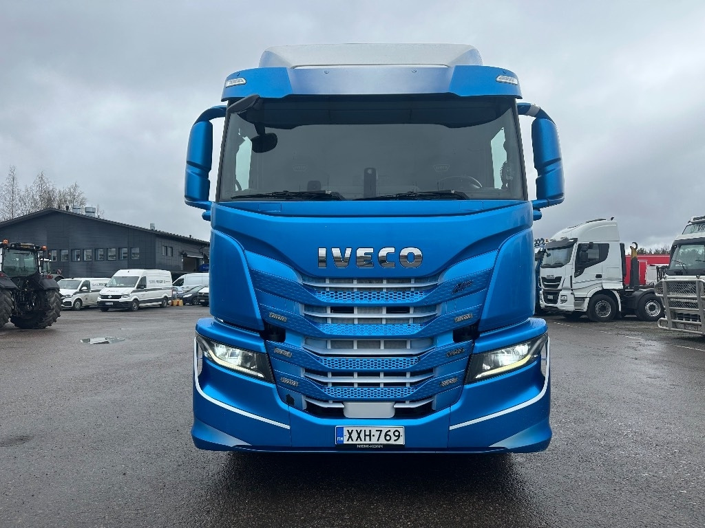 Iveco AD 260S40 Y/FS CNG - Pacēlājs ar āķi: foto 2 Iveco AD 260S40 Y/FS CNG - Pacēlājs ar āķi: foto 2