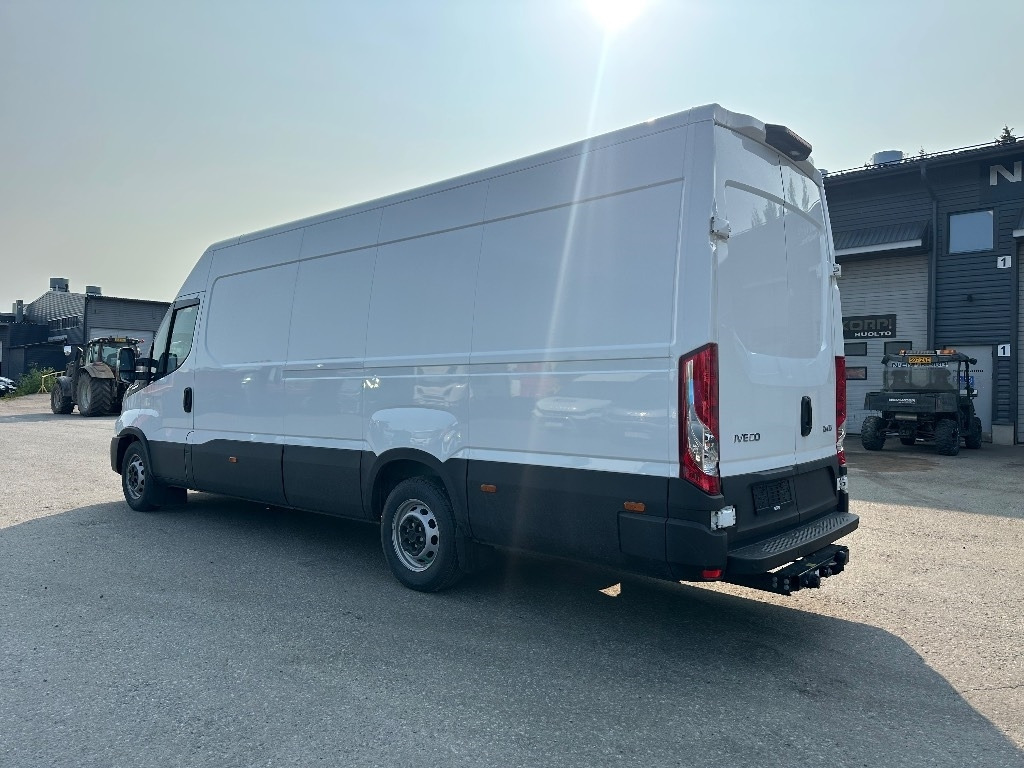 Iveco Daily 35S16A8 16m3 - Kravas mikroautobuss: foto 4 Iveco Daily 35S16A8 16m3 - Kravas mikroautobuss: foto 4