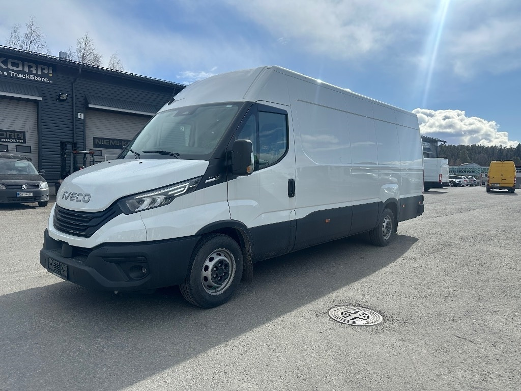 Iveco Daily 35S16A8 16m3 my24 - Kravas mikroautobuss: foto 1 Iveco Daily 35S16A8 16m3 my24 - Kravas mikroautobuss: foto 1
