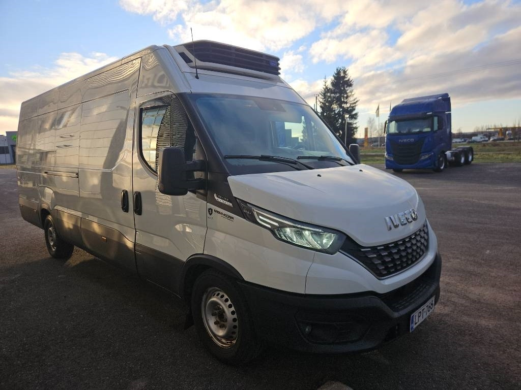 Iveco Daily 35S16A8 kylmäkone - Komercauto refrižerators: foto 2 Iveco Daily 35S16A8 kylmäkone - Komercauto refrižerators: foto 2
