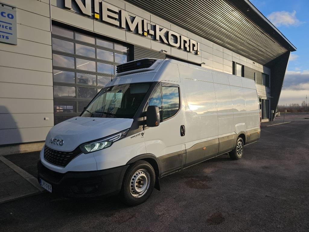 Iveco Daily 35S16A8 kylmäkone - Komercauto refrižerators: foto 1 Iveco Daily 35S16A8 kylmäkone - Komercauto refrižerators: foto 1