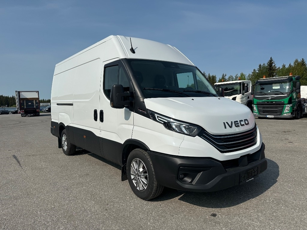 Iveco Daily 35S18A8 12m3 - Kravas mikroautobuss: foto 3 Iveco Daily 35S18A8 12m3 - Kravas mikroautobuss: foto 3
