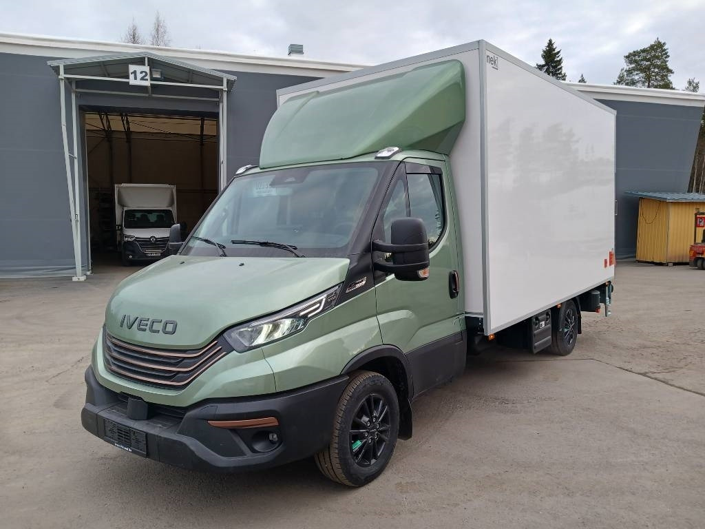 Iveco Daily 35S18A8 - Kravas mikroautobuss: foto 1 Iveco Daily 35S18A8 - Kravas mikroautobuss: foto 1