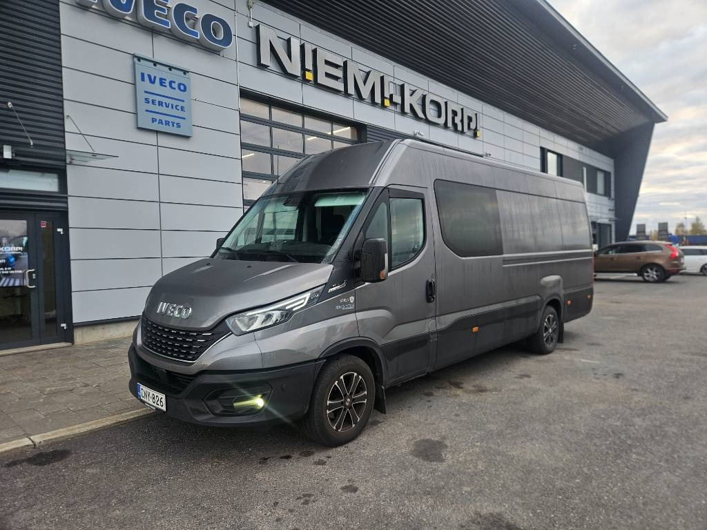 Iveco Daily 35S21A8 5hlö retkis  - Kravas mikroautobuss: foto 1 Iveco Daily 35S21A8 5hlö retkis  - Kravas mikroautobuss: foto 1